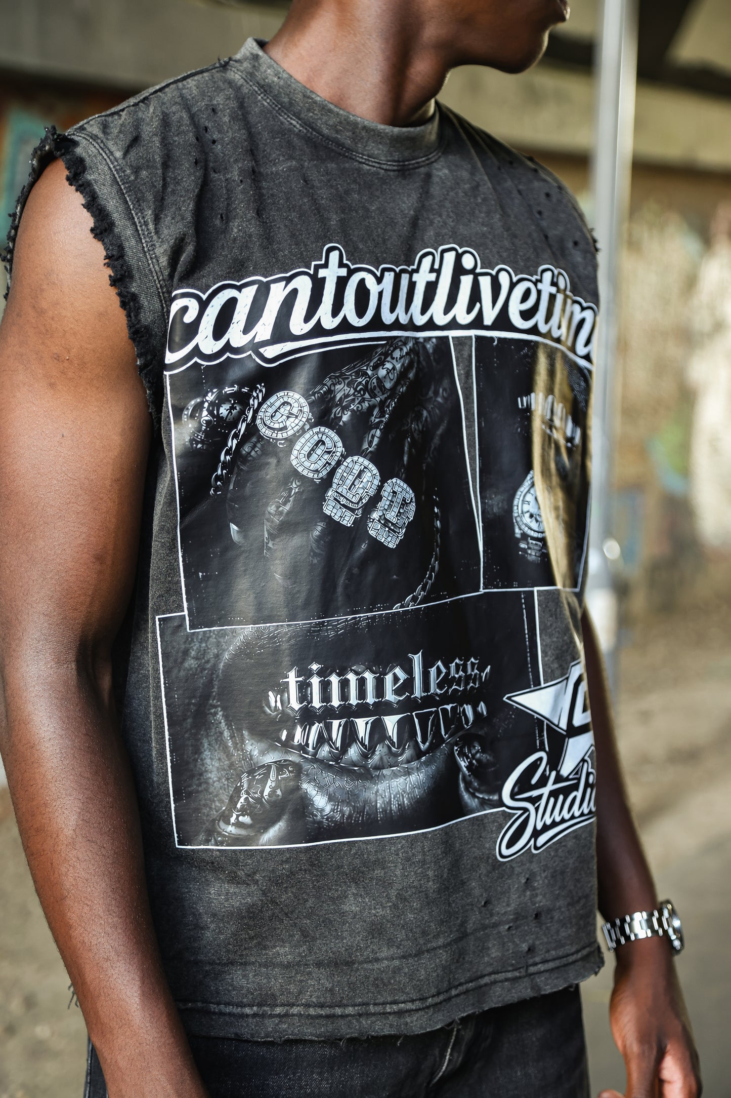Colt Timeless Sleeveless